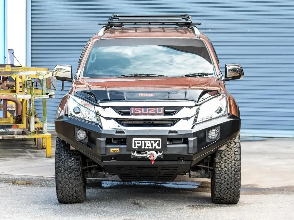 Piak Elite Non Loop Bar For Isuzu D-Max (11/2013 To 10/2016) 1