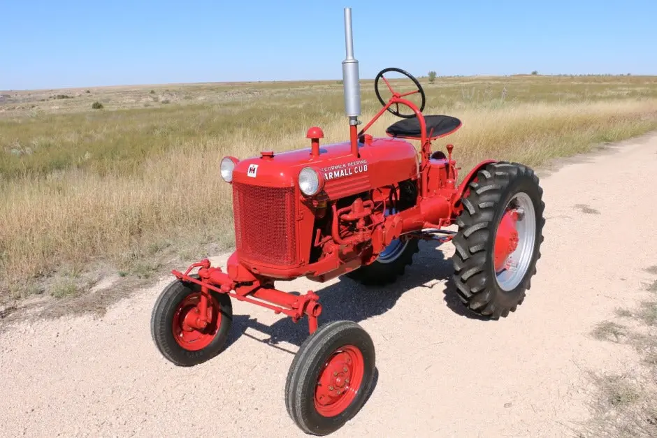 Case Ih Mccormick Deering Farmall Cub Tractors Official Operator's Manual 1