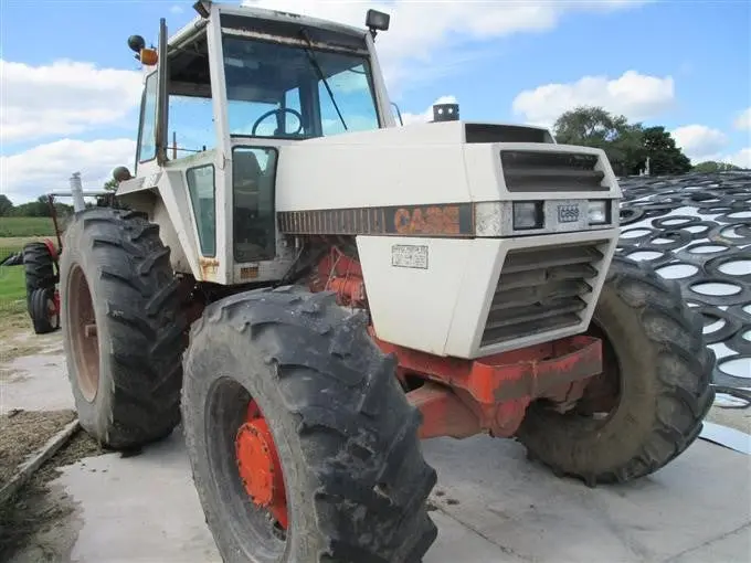Case Ih 2290 Tractor Official Operator's Manual 1