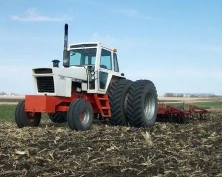 Case Ih 1370 Tractor Official Operator's Manual 1