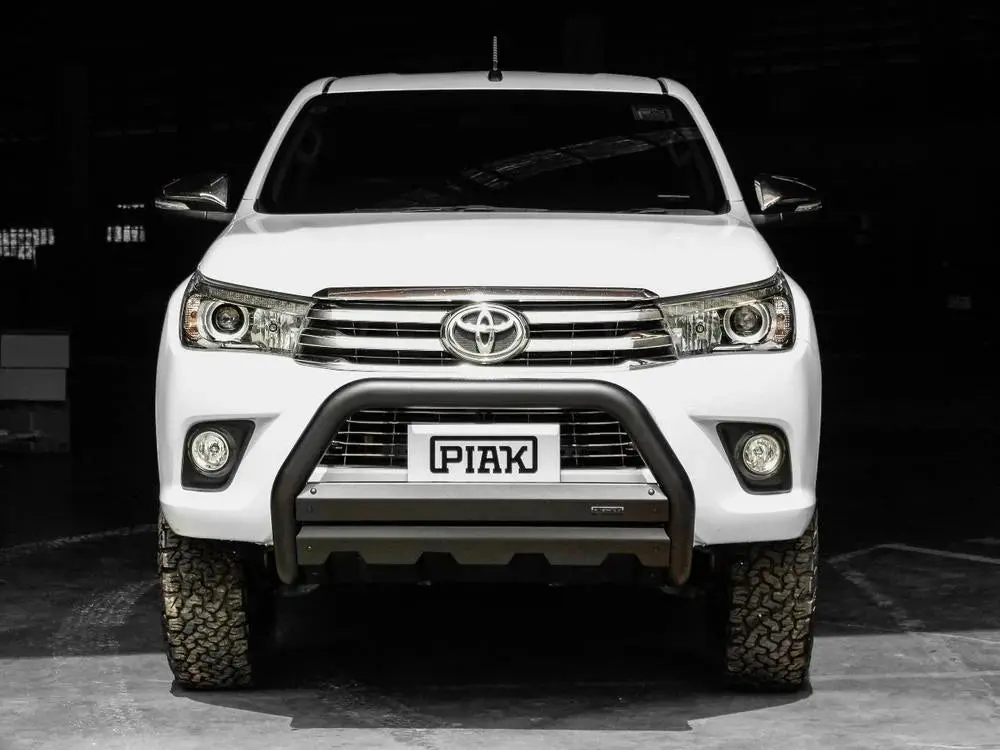 Piak Nudge Bar For Toyota Hilux (7/2015 To 5/2018) 1