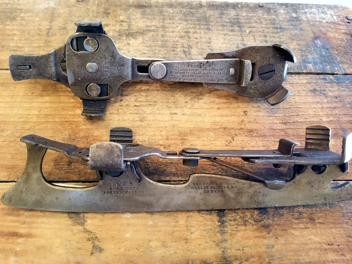 Antique Acme Club Forbes Ice Skates - Starr Mfg Co 1