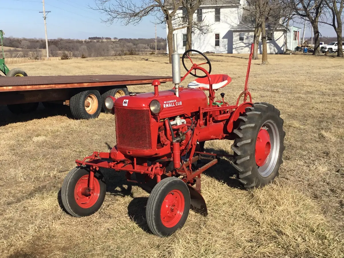 Case Ih Mccormick Farmall Cub Tractor Official Operator's Manual 1