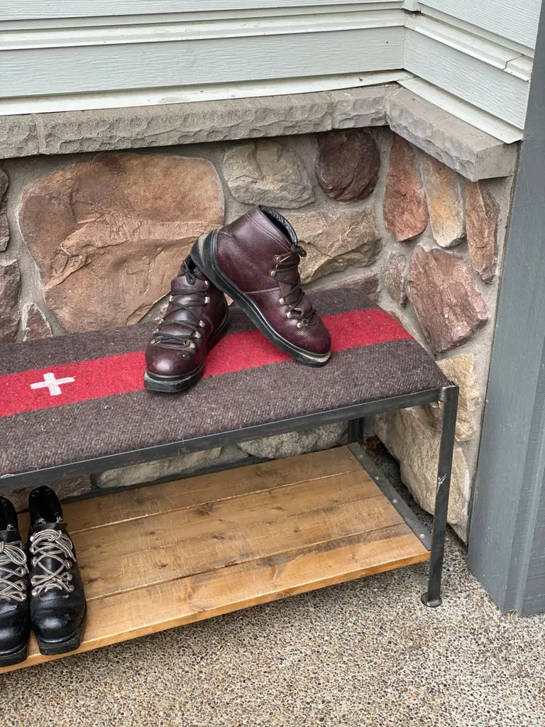 Classic Leather Skiing Boots 2