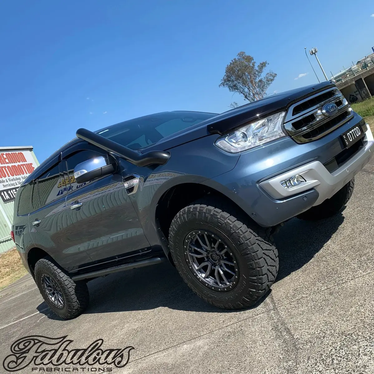 Fabulous Fabrications Ford Everest Stainless Snorkel And Alloy Airbox Kit Seamless (Fabulous End Cap) / 3.2L / Gloss Black Powdercoat + Blue Filter With Black Stamp ($100) 1