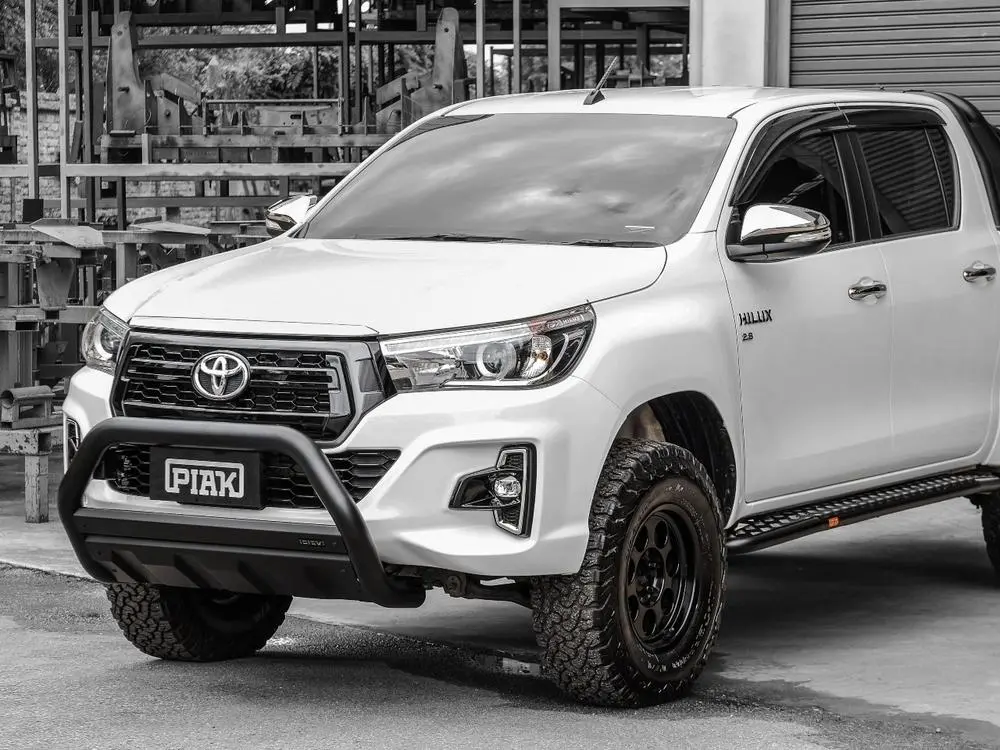 Piak Nudge Bar For Toyota Hilux (6/2018 To 4/2020) 1