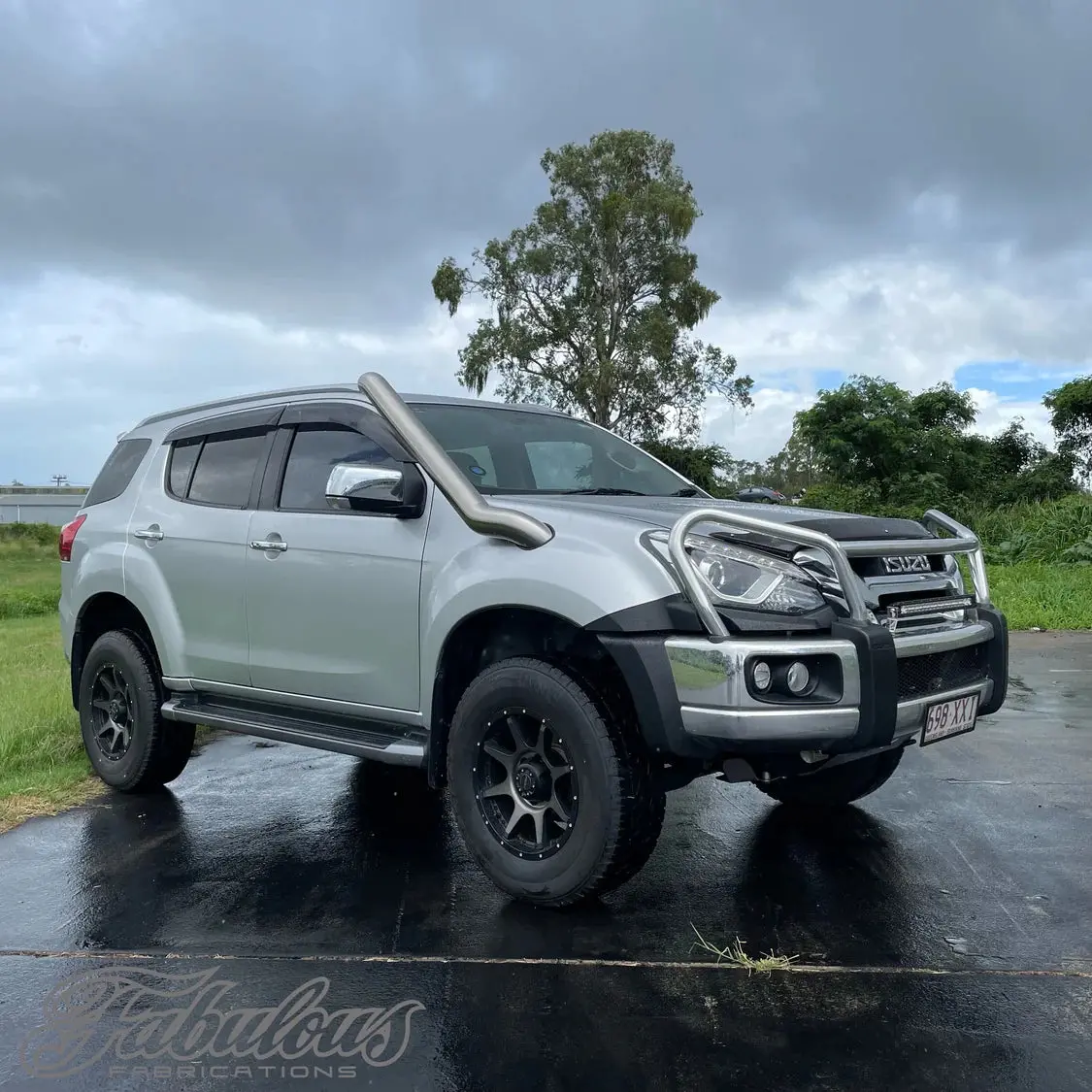 Isuzu Mux 2012-2020 Stainless Snorkel (Short And Mid Entry) 1