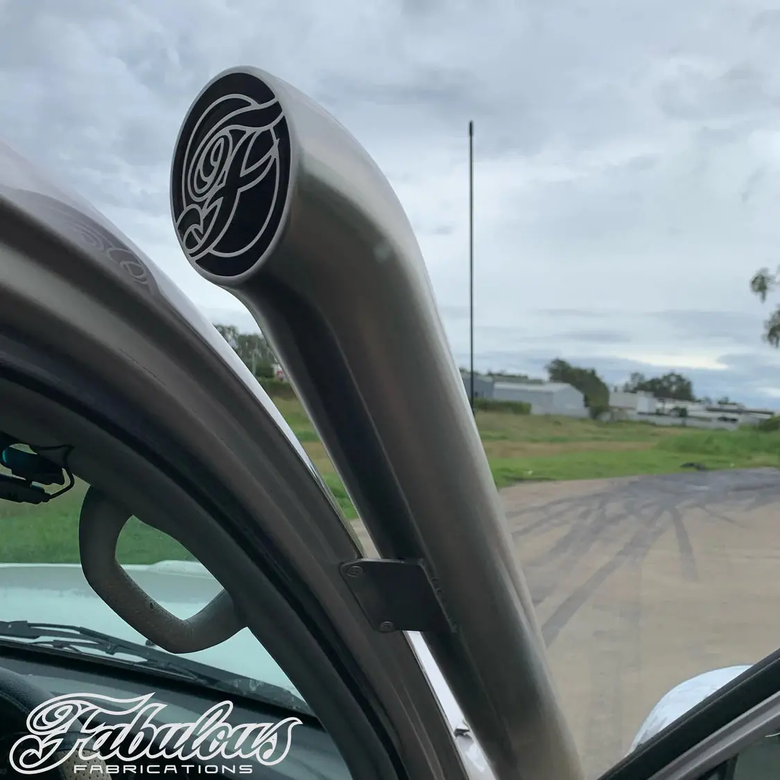 Toyota Landcruiser 100 Series Stainless Snorkel 6