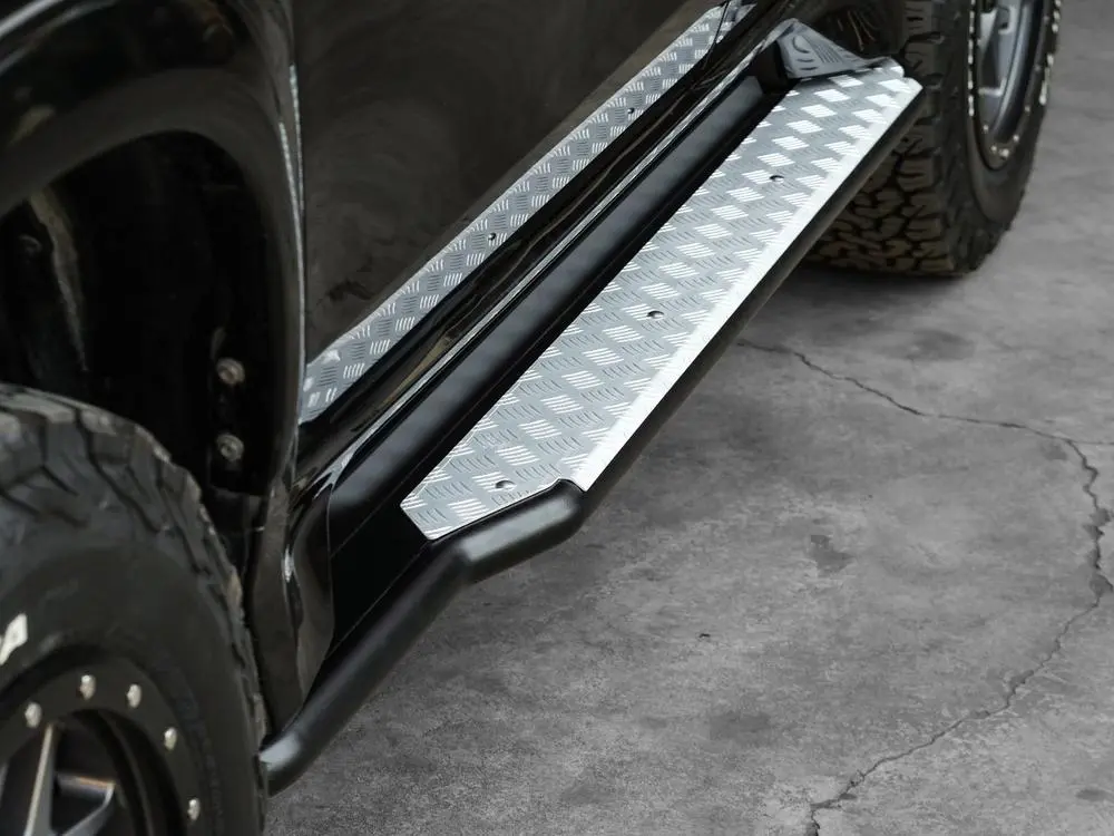 Piak Side Step (Racer, Silver) For Mitsubishi Pajero Sport (10/2016 On) 1
