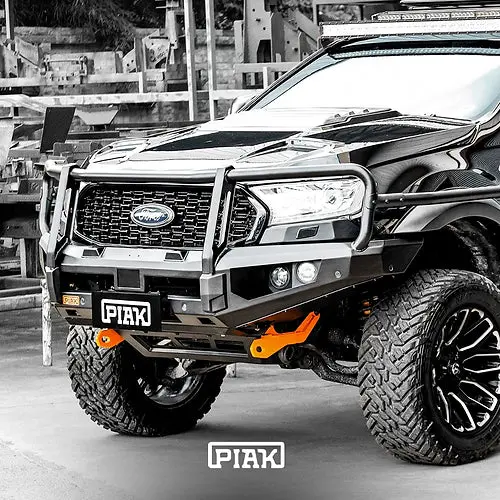 Piak Elite 3 Loop Bar - Ford Everest 1