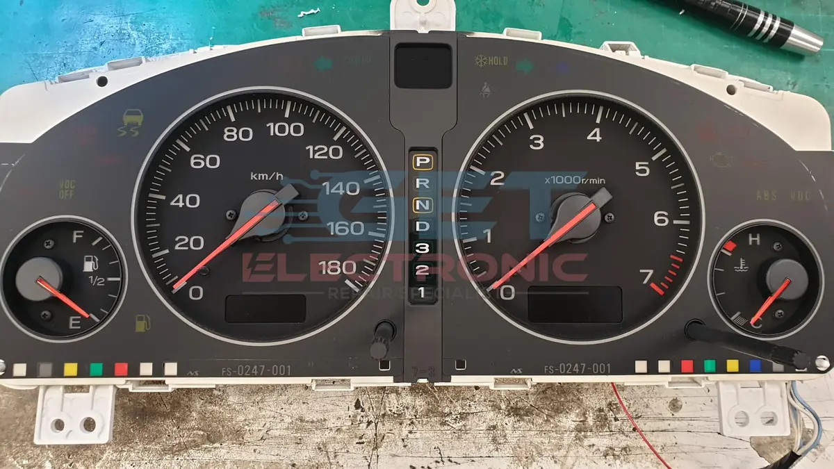 🔧Subaru Legacy Gt30 Instrument Cluster Repair (2002–2006) 1