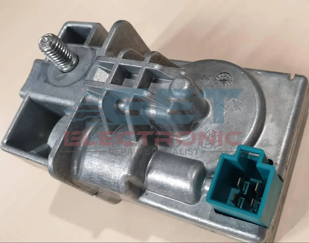Mercedes-Benz W204 / W207 / W212 Steering Lock Emulator – Data Transfer & Bench Testing Service 1