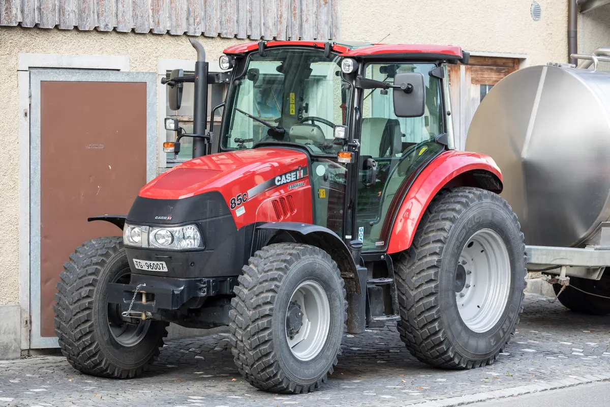 Case Ih Farmall 65C 75C 85C 95C Tractors Operator's Manual Pn 84131301 1