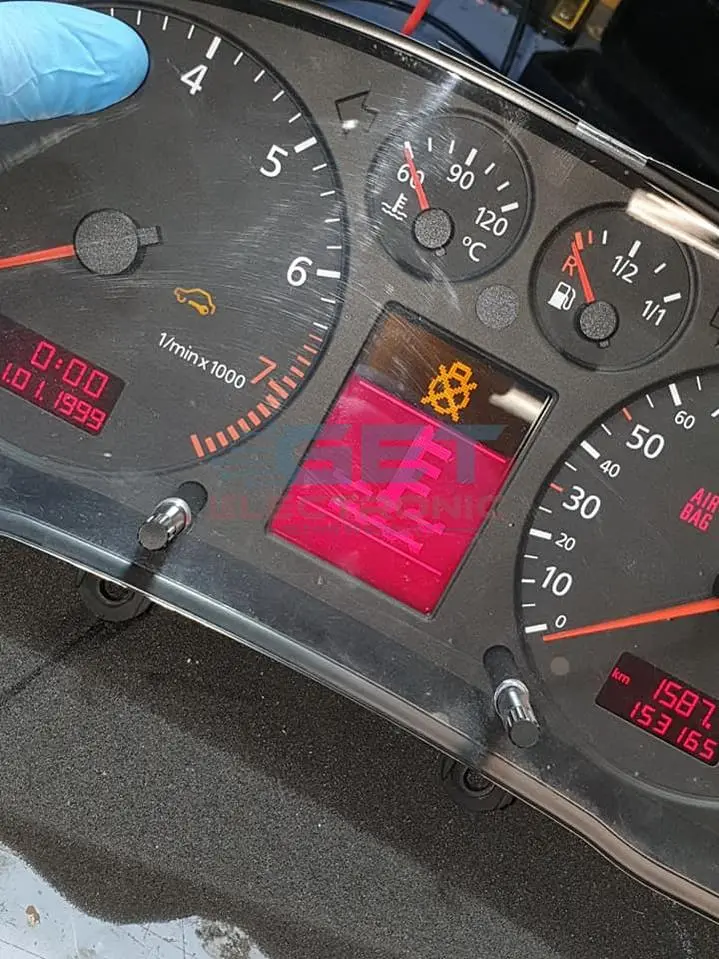 Instrument Cluster Repairs 1