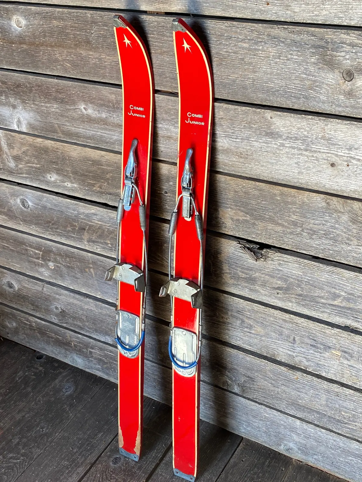 Antique Red Children’S Skis - Combi Junior 1
