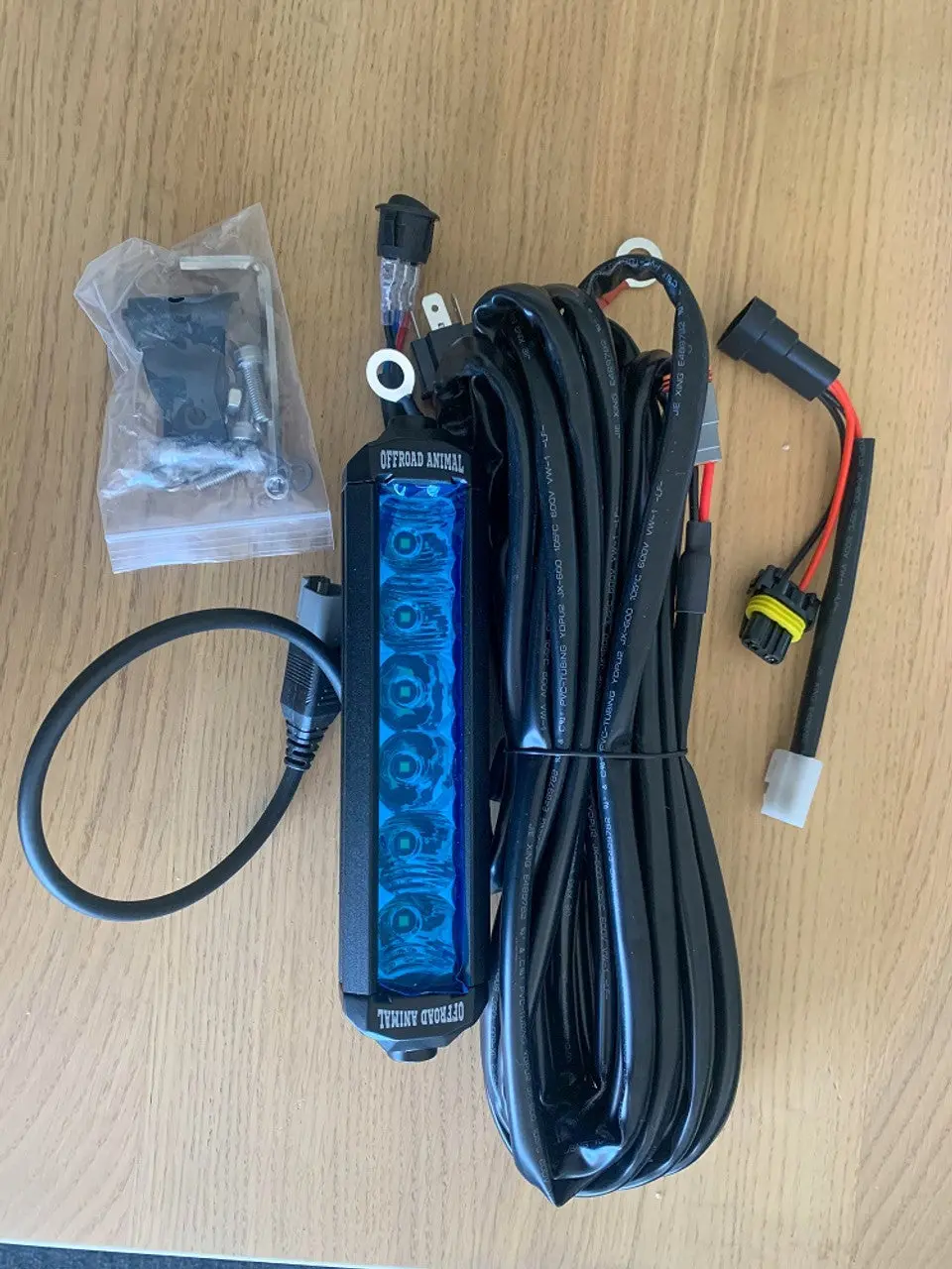 Offroad Animal Slim 8" Led Light Bar 1