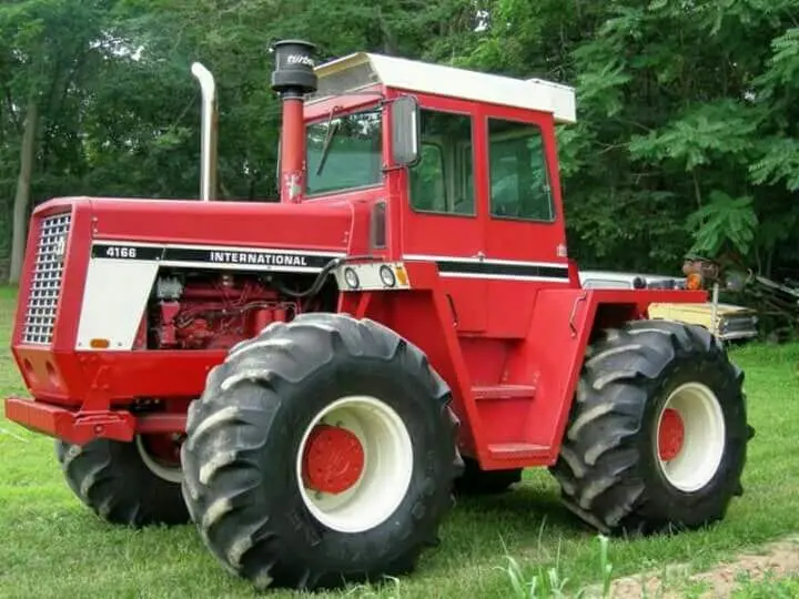 Case Ih 4166 Tractor Official Operator's Manual 1