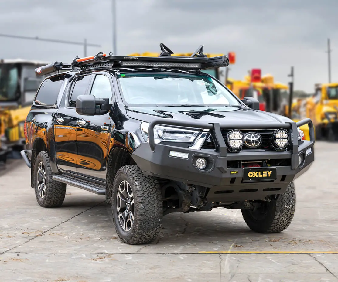 Oxley Bull Bar To Suit Toyota Hilux 1