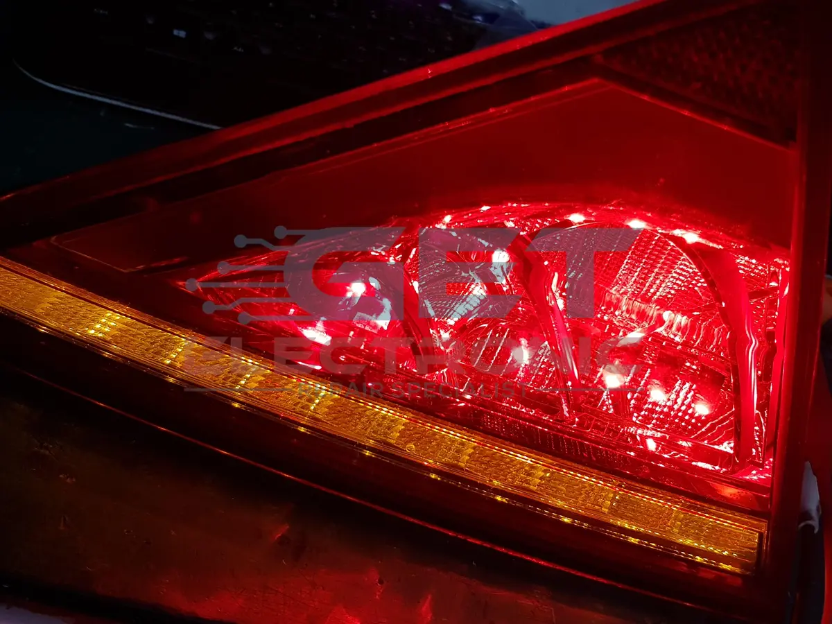 Audi A7 Tail Light Repair Service 1