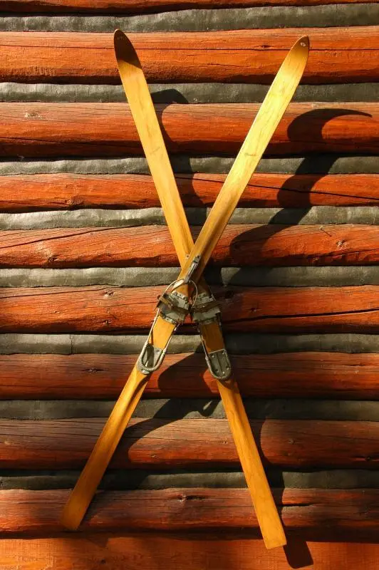 Antique Northland Co. Monarch Skis 1