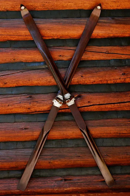 Antique Skis - Dartmouth Skis 1