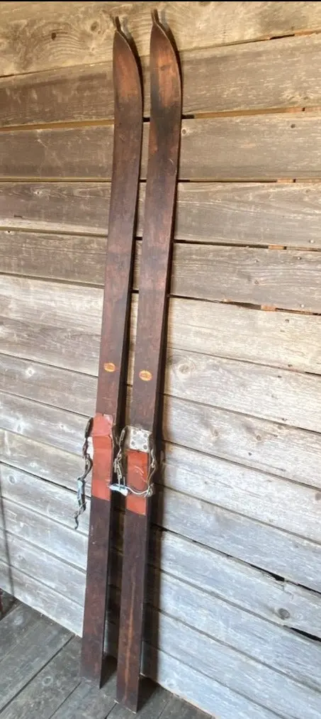 Antique Viking Skis - 1930S 1
