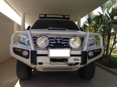 Deluxe Commercial Bull Bar To Suit Toyota Hilux Vigo 10/2011 To 2015 1