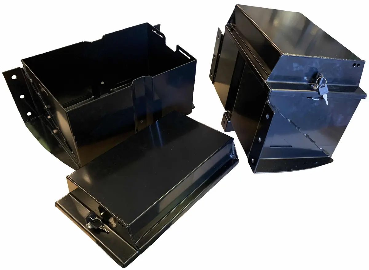 Outback Accessories Universal Lockable Battery Box 1