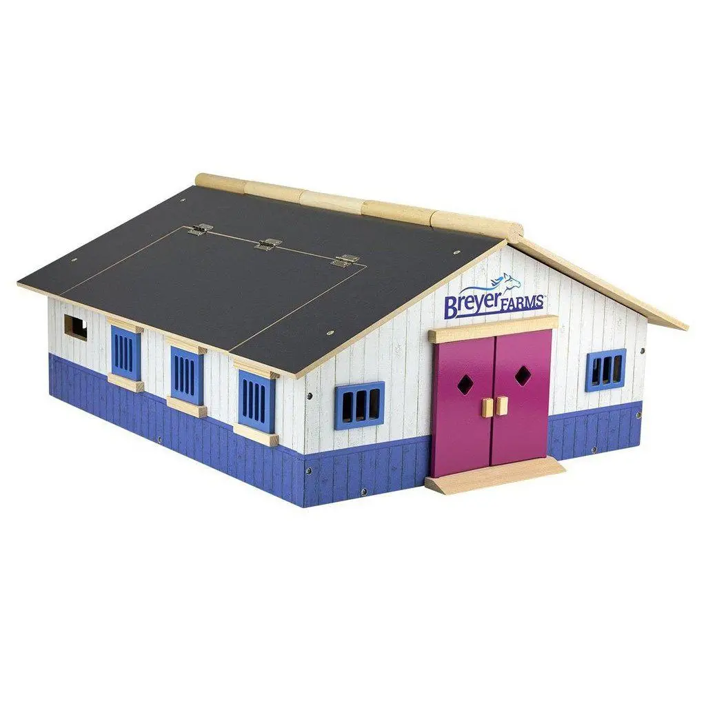 Breyer Farms Deluxe Wood Stable Playset 1