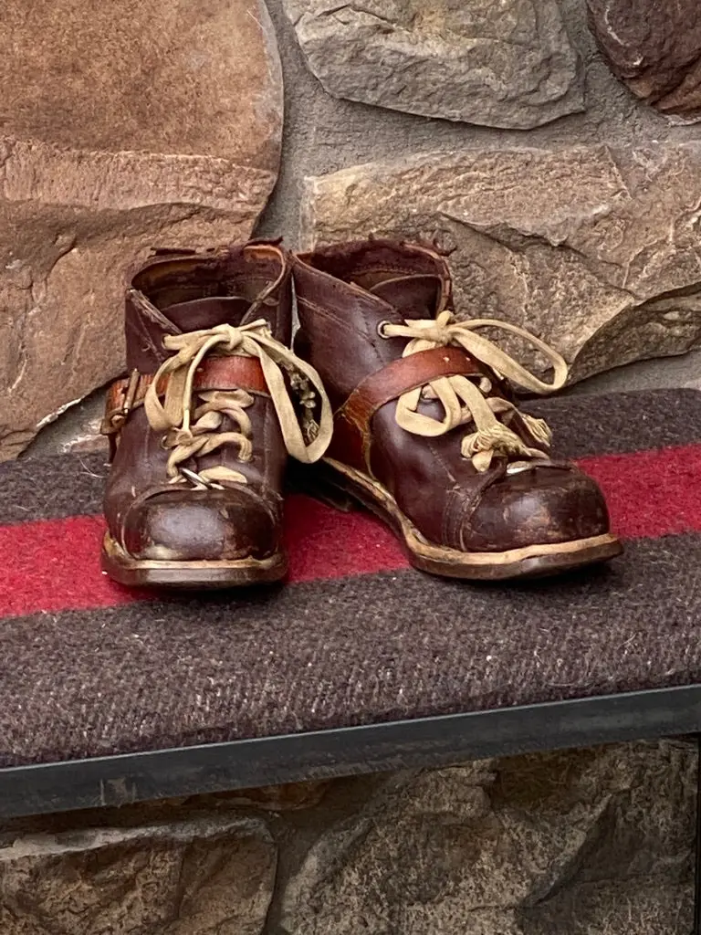 Vintage Ski Boots - Excellent Condition 1