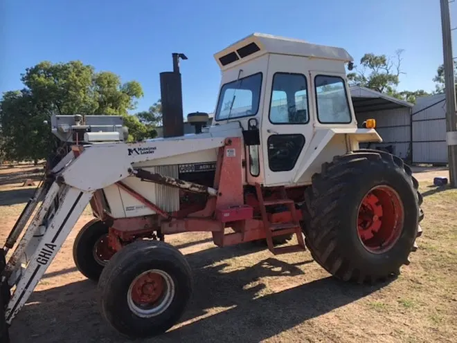 Case Ih 970 Tractors Official Operator's Manual 1