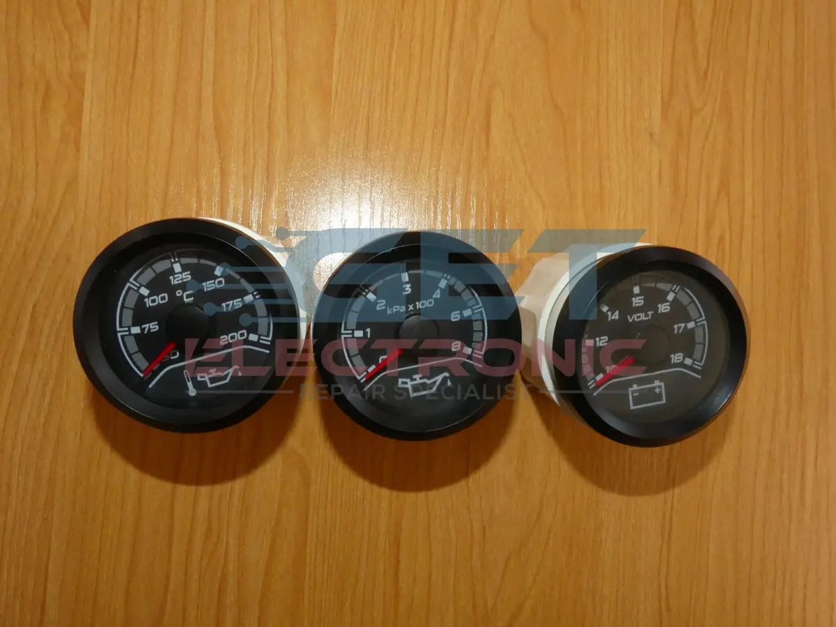 💡 Vf Clubsport Centre Gauge Repair – Backlighting Fault 1