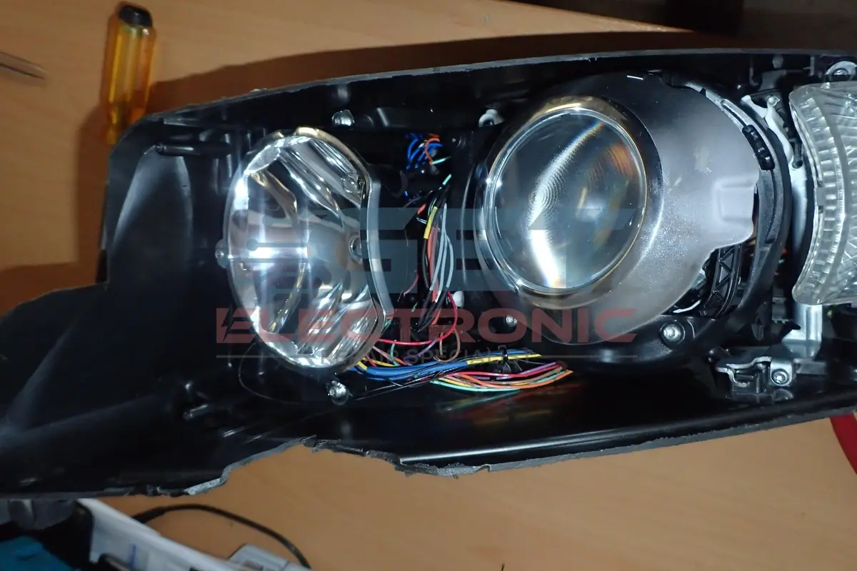 Headlight Rewiring Service – Full Internal Rewire & Lens Removal 1