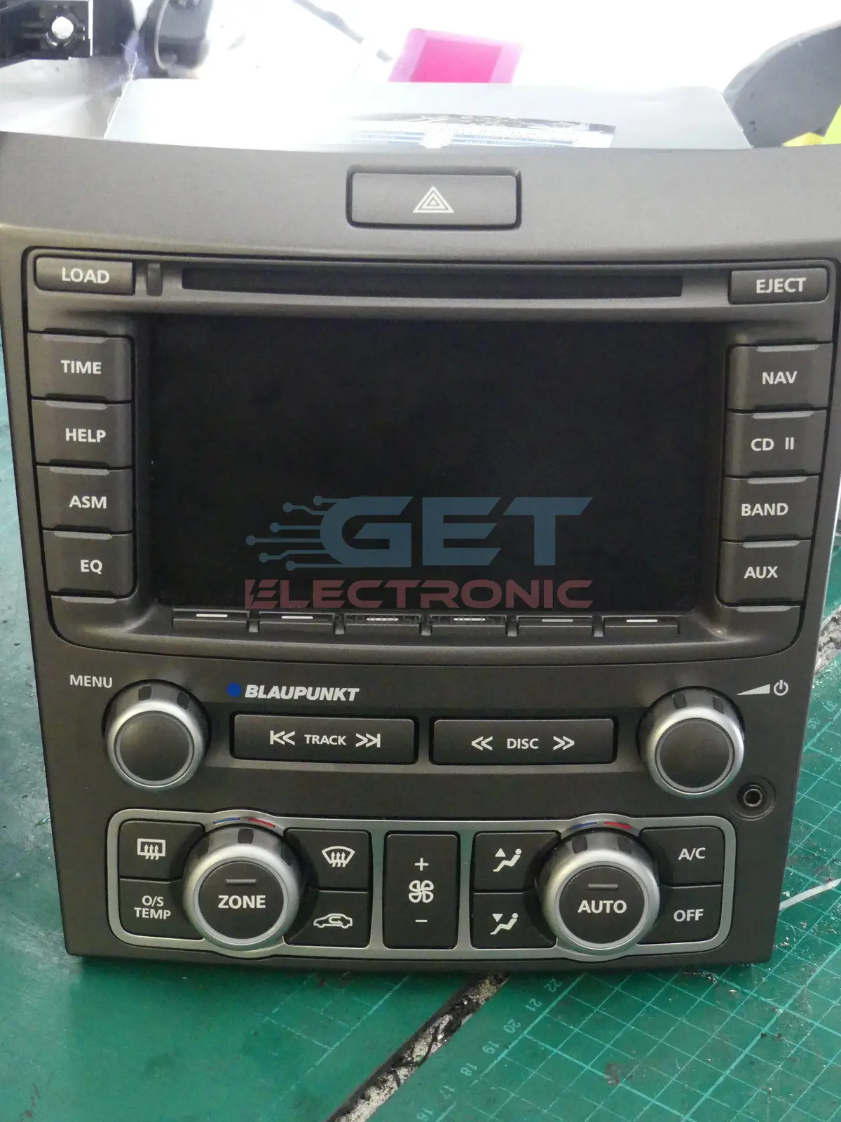 Holden Ve Radio / Climate Control Repair Service 1
