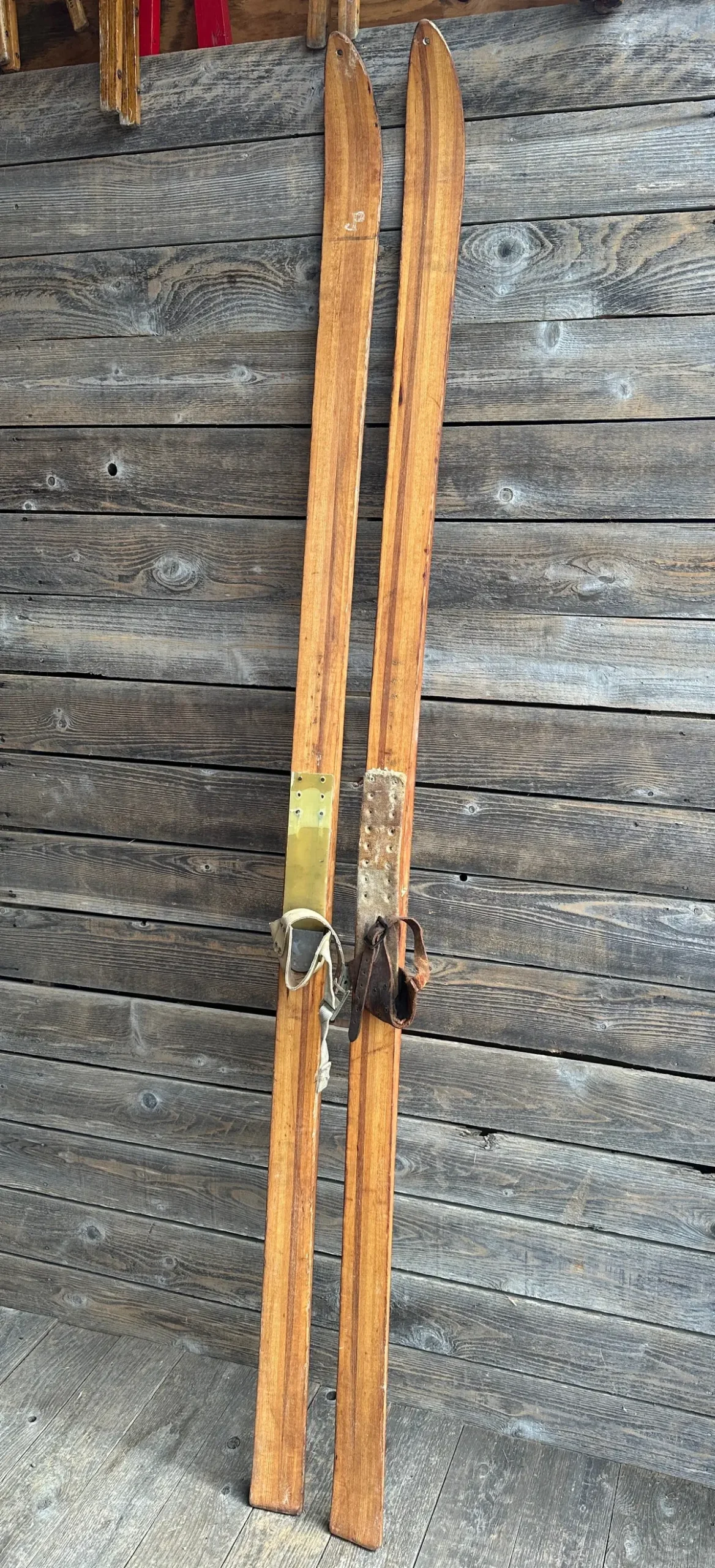 10Th Mountain Division Downhill Skis 1