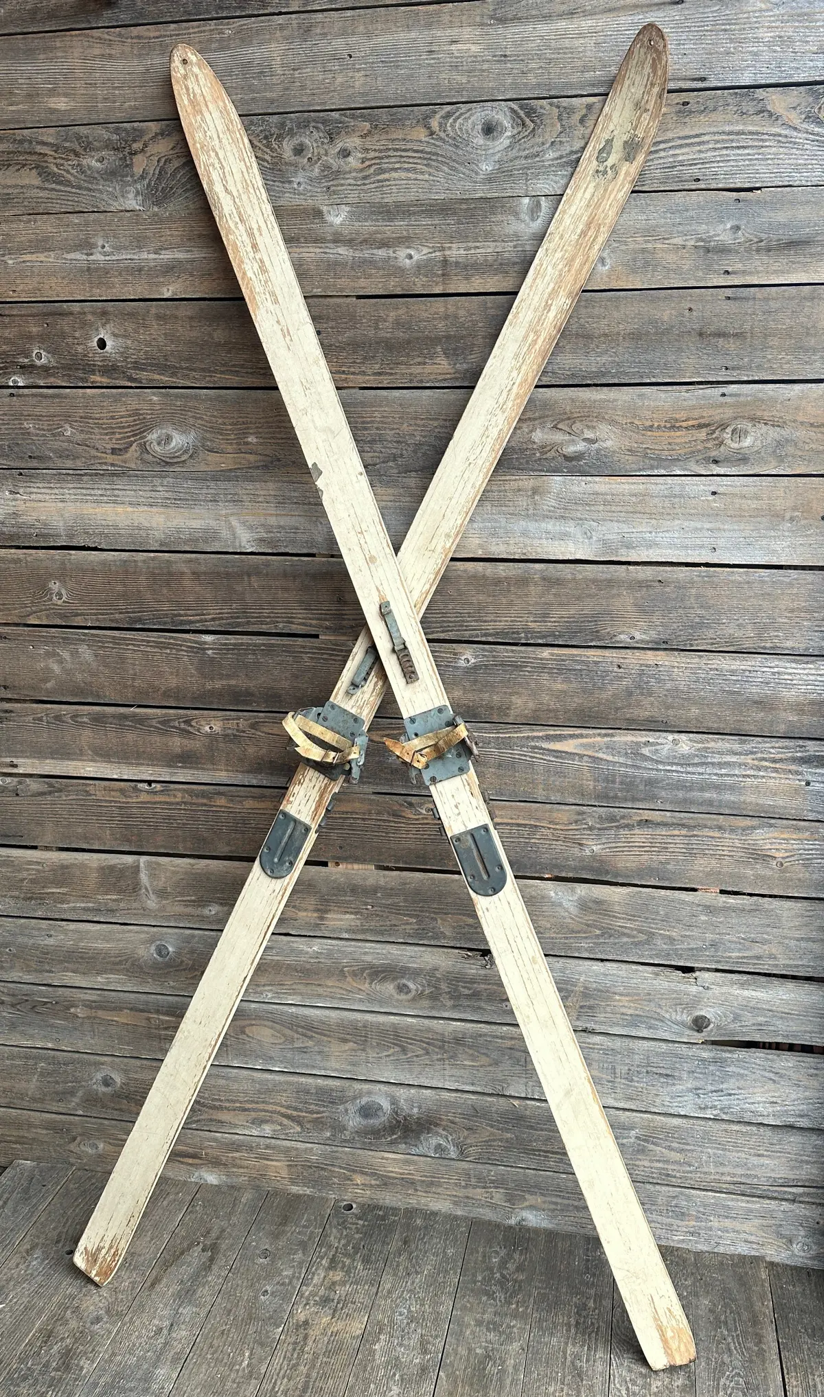 Original 10Th Mountain Division Downhill Skis 1