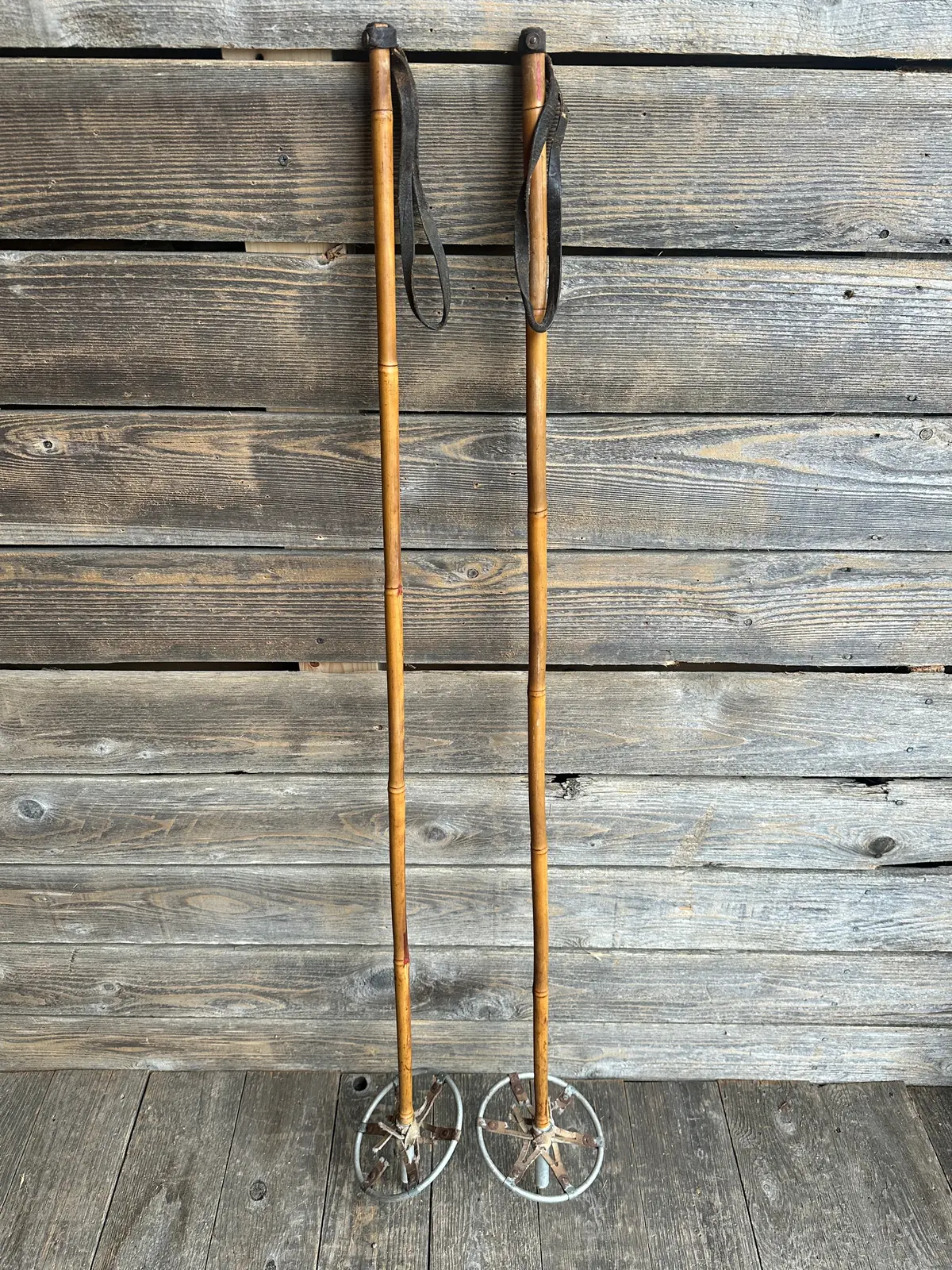 Bamboo Ski Poles With Metal Baskets 1
