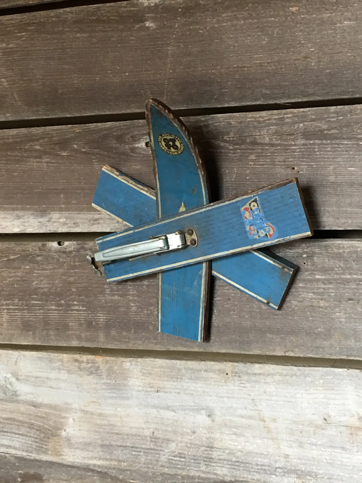Vintage Childs Ski -  "Ski Snowflake" Art 1