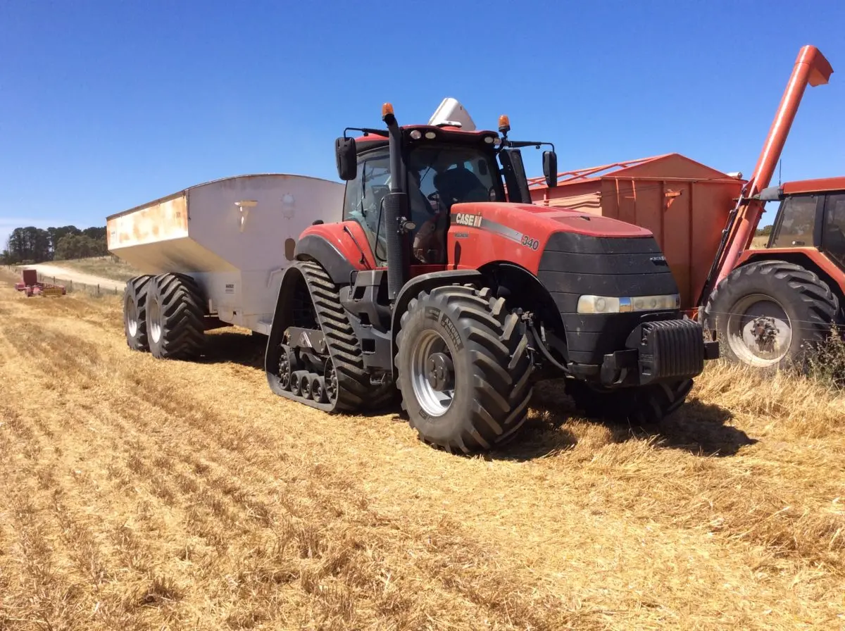 Case Ih Magnum 310 340 380 Rowtrac Tractor Operator's Manual Pn 48158553 1