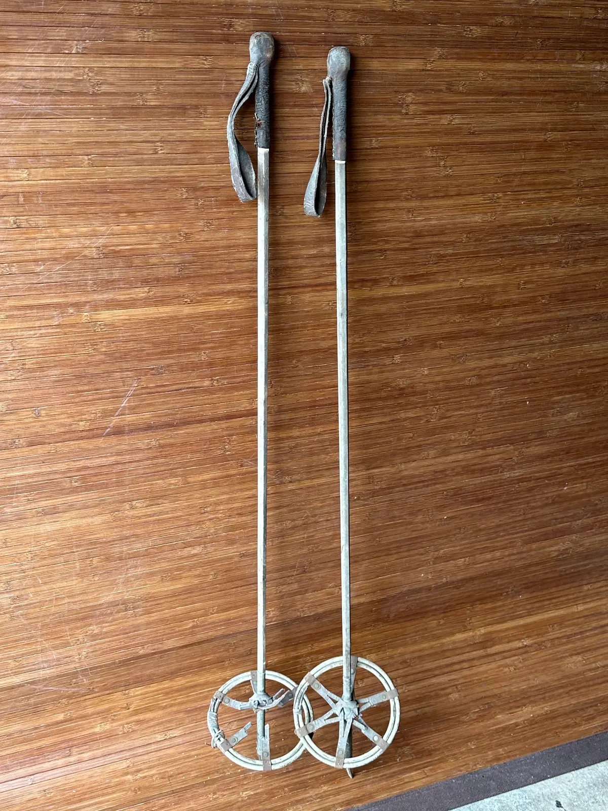 Vintage 10Th Mountain Division Ski Poles 1