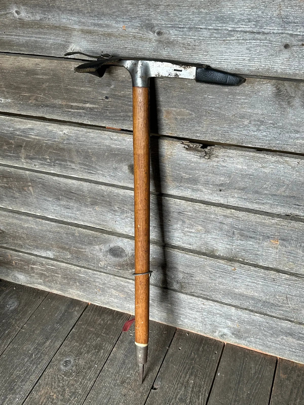 Vintage Italian Military Mountaineering Ice Axe - Grivel 1