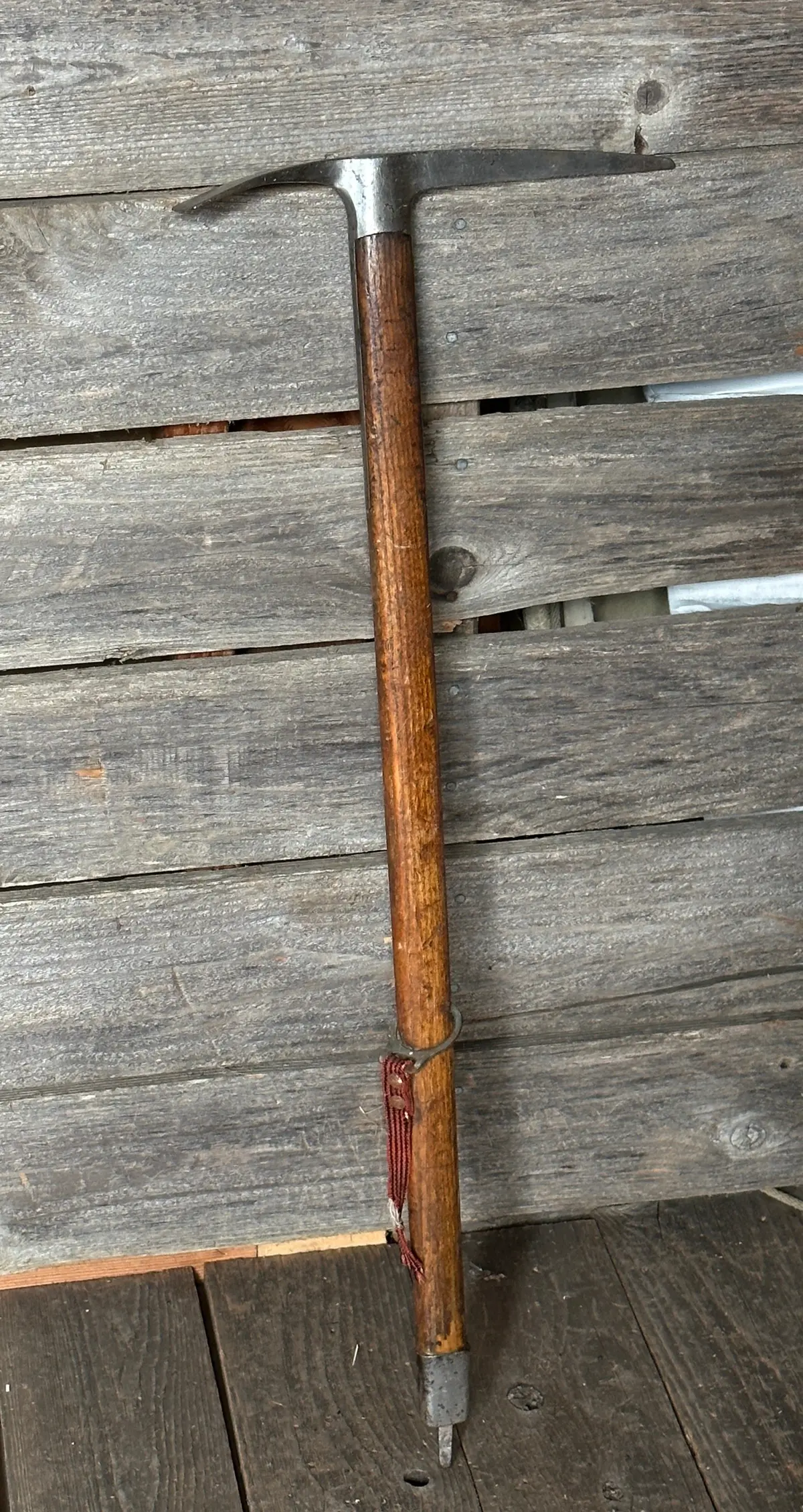 Vintage Mountaineering Axe 1