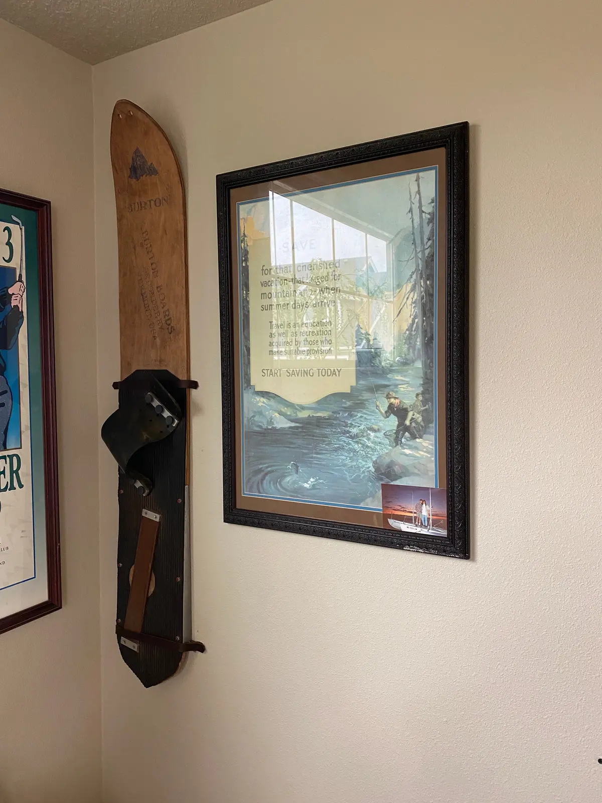 Leather Straps For Mounting Snowboards To The Wall - Includes 2 - 15" Straps And 4 Screws 1