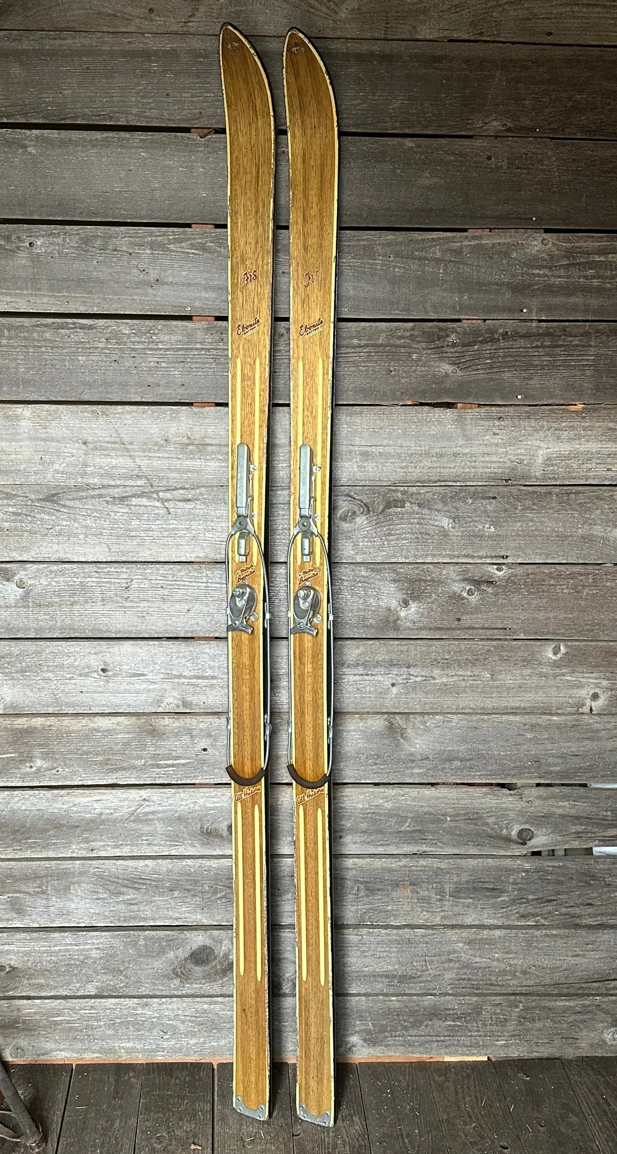 Vintage Northland Fis Ebonite Skis 1