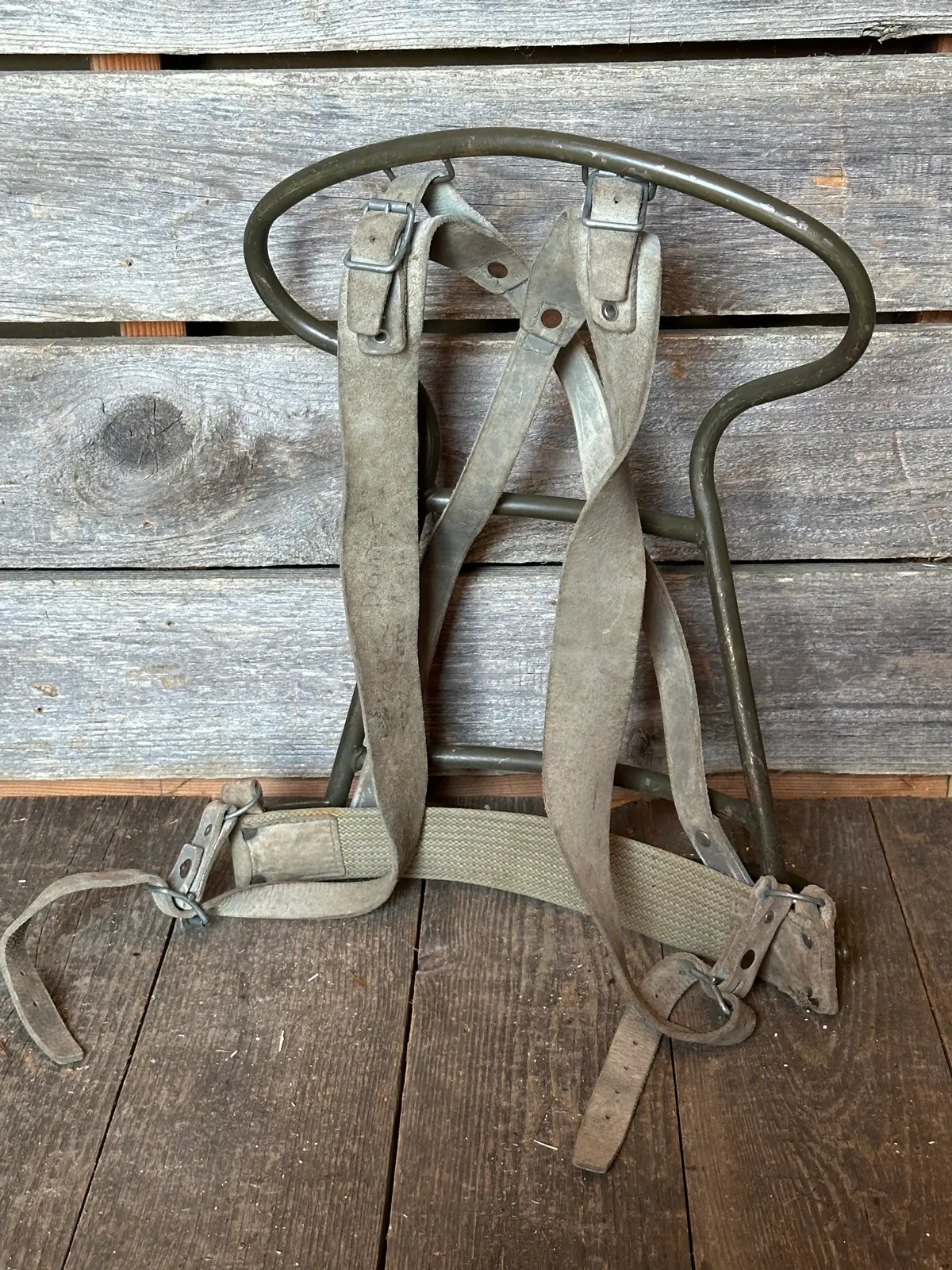 Vintage French Metal Frame Backpack - Green 1