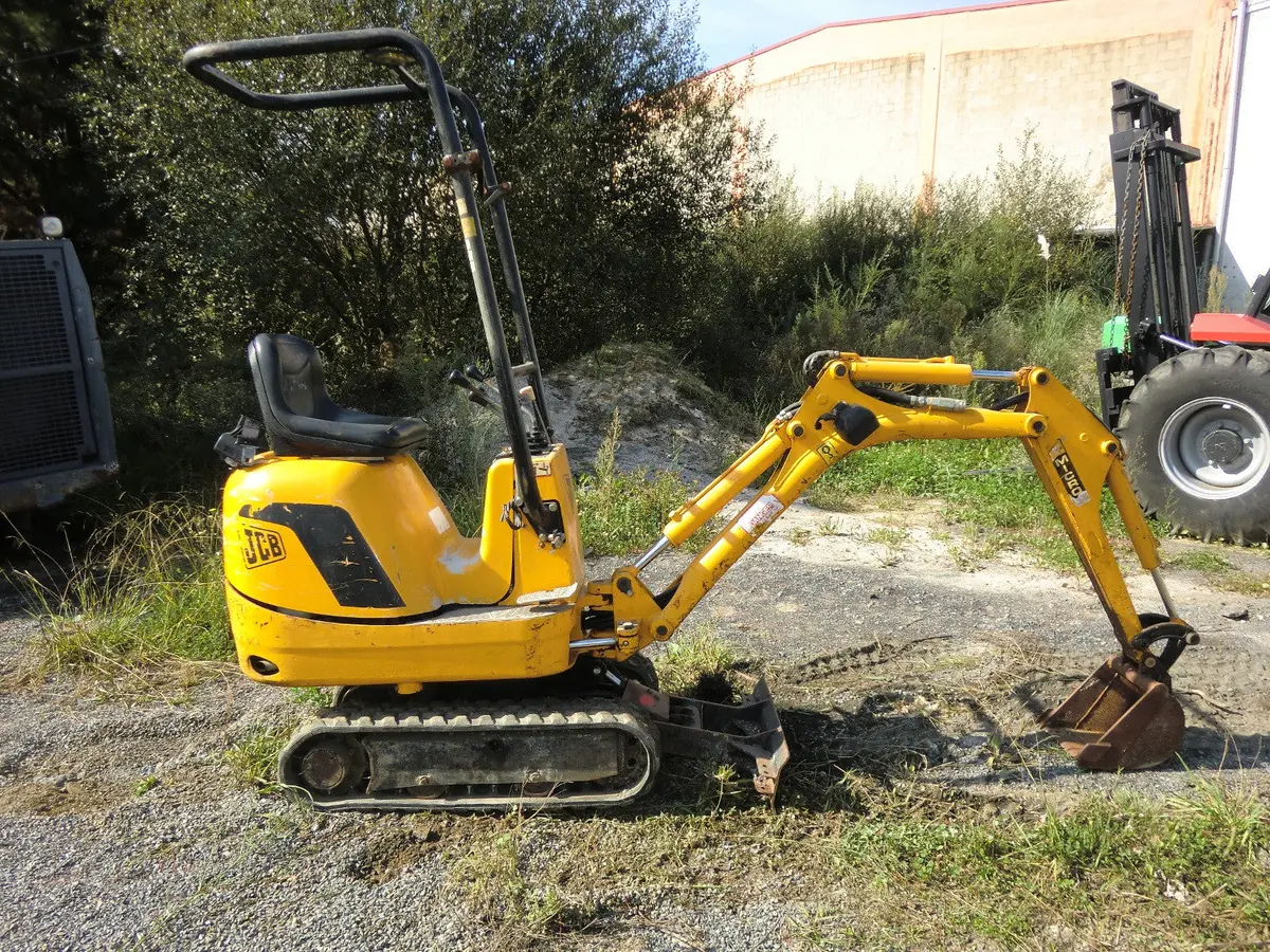 Jcb Micro, Micro Plus,Micro 8008 Excavator Workshop Service Repair Manual 1