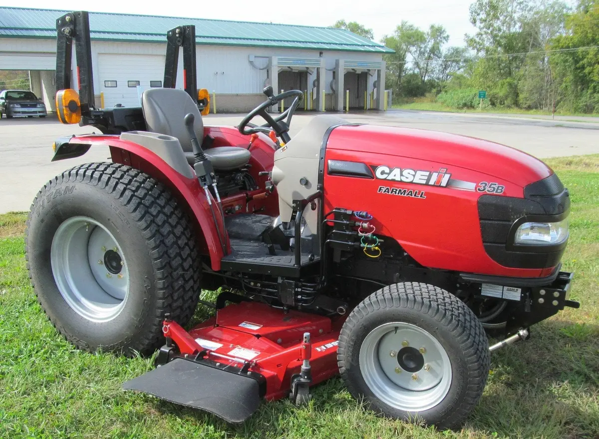 Case Ih Farmall 30B Farmall 35B Tractors Official Workshop Service Repair Manual 1