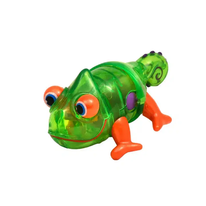 Neil Crawling Gecko 1