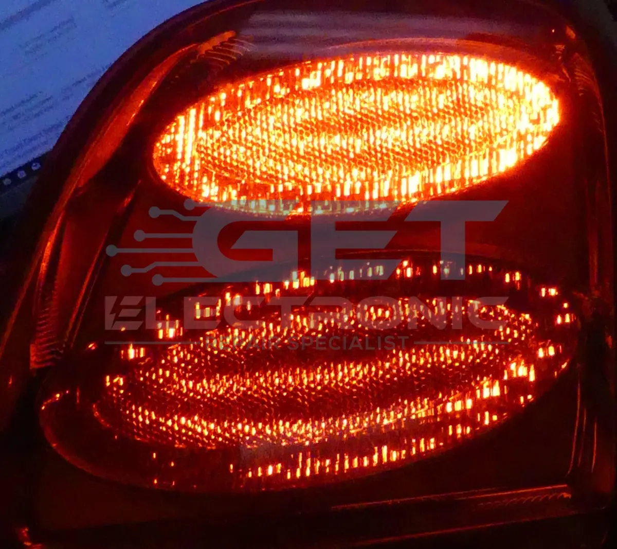 Bentley Continental Gt (2003-2010) Taillight 1