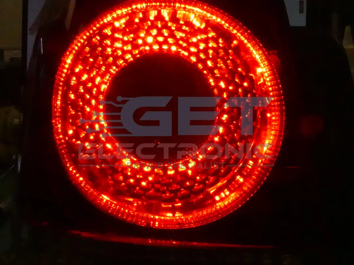 Crown Tail Light Lamp – Led Replacement Repair Service 1